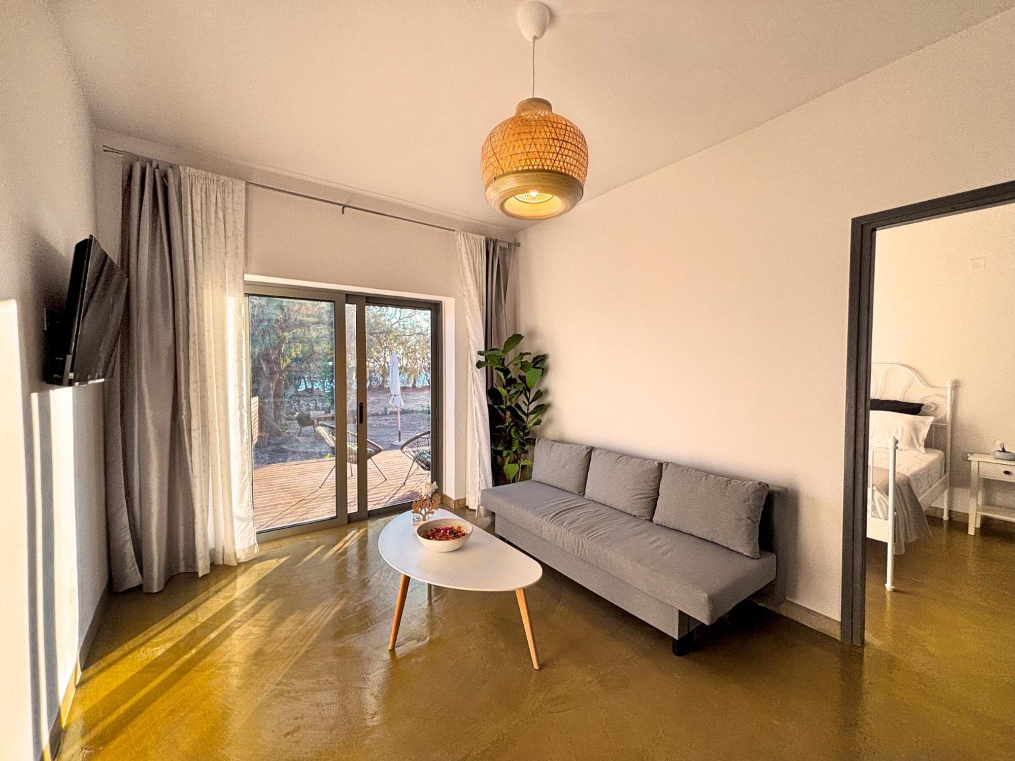 Mekia'S Beach House Livadia  Экстерьер фото